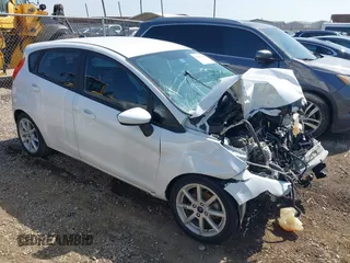 2019 Ford Fiesta SE с VIN 3FADP4EJ1KM144362, выставлен на аукционе IAAI как лот 42217469 с пробегом Не указан миль и . История ставок и продаж доступна на DreamBid. Изображение 1.