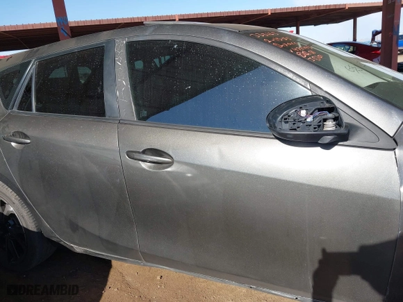 2011 Mazda Mazda3 s Sport with VIN JM1BL1K50B1474445, listed as a IAAI auction lot 41646462 with 147,254 mi miles. Bid and sale history available at carsss.com. Image 14.
