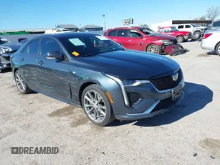 2020 Cadillac CT4 Sport z VIN 1G6DG5RK7L0126572, wystawiony jako IAAI lot #41228588 z przebiegiem 77 429 mil mil oraz . Historia ofert i sprzedaży dostępna na DreamBid. Obrazek 1.