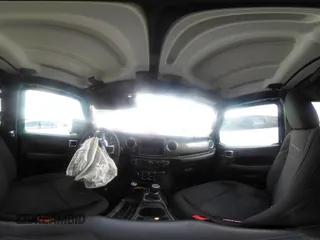 2023 Jeep Gladiator Overland z VIN 1C6HJTFG2PL523686, wystawiony jako IAAI lot #42134627 z przebiegiem 33 575 mil mil oraz . Historia ofert i sprzedaży dostępna na DreamBid. Obrazek 18.