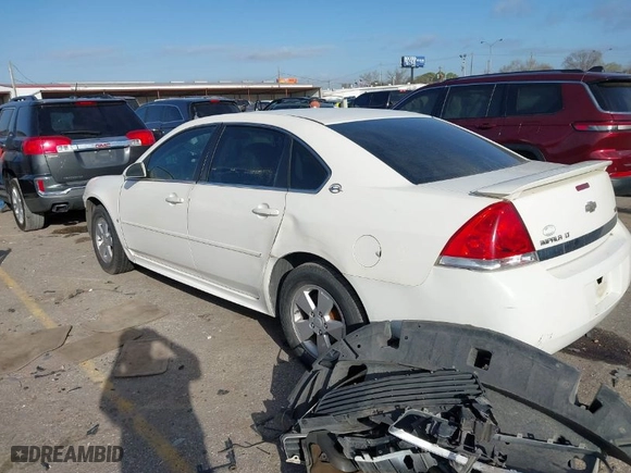 2009 Chevrolet Impala 3.5L LT with VIN 2G1WT57K891209034, listed as a IAAI auction lot 41769221 with NaN miles. Bid and sale history available at carsss.com. Image 3.