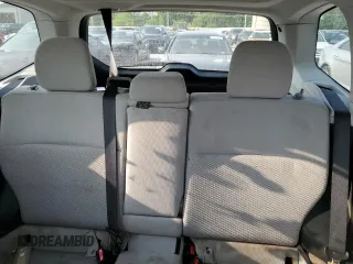 2014 Subaru Forester Premium z VIN JF2SJAEC5EH552277, wystawiony jako Copart lot #58333225 z przebiegiem 138 725 mil mil oraz Czysty tytuł • Clean title. Historia ofert i sprzedaży dostępna na DreamBid. Obrazek 10.