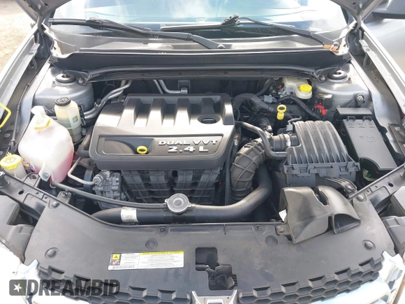 2013 Dodge Avenger SE with VIN 1C3CDZABXDN645208, listed as a IAAI auction lot 41187722 with 81,508 mi miles and . Bid and sale history available at carsss.com. Image 10.