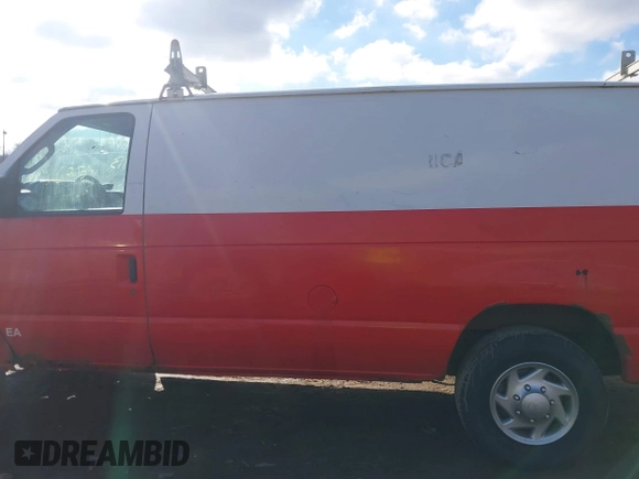 2011 Ford Econoline Cargo Commercial with VIN 1FTSE3ELXBDB31009, listed as a IAAI auction lot 41685713 with 249,589 mi miles. Bid and sale history available at carsss.com. Image 14.
