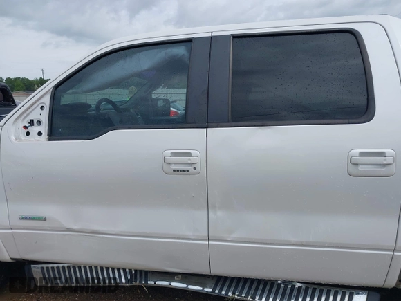 2014 Ford F-150 XL with VIN 1FTFW1CTXEKF15524, listed as a IAAI auction lot 42109740 with 154,554 mi miles and . Bid and sale history available at DreamBid. Image 15.