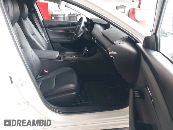 2019 Mazda 3 w/Select with VIN JM1BPACL2K1106916, listed as a IAAI auction lot 42082381 with 63,017 mi miles. Bid and sale history available at carsss.com. Image 5.