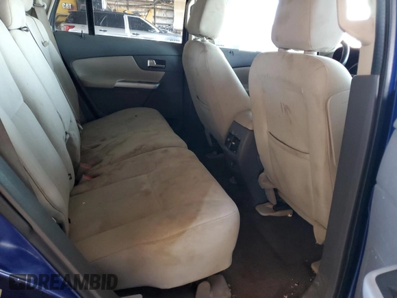 2014 Ford Edge SE z VIN 2FMDK3GCXEBA10842, wystawiony jako Copart lot #57559655 z przebiegiem 132 276 mil mil oraz Czysty tytuł • Clean title. Historia ofert i sprzedaży dostępna na DreamBid. Obrazek 10.