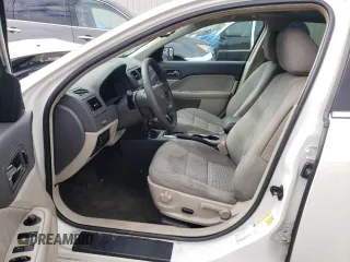 2010 Ford Fusion SE with VIN 3FAHP0HA9AR234348, listed as a Copart auction lot 73767084 with 101,707 mi miles and Salvage Title. Bid and sale history available at DreamBid. Image 7.