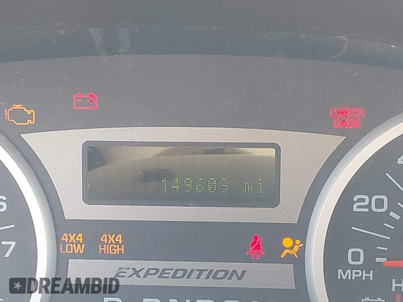 2006 Ford Expedition Eddie Bauer with VIN 1FMFU18516LA39641, listed as a IAAI auction lot 42833907 with 149,609 mi miles and . Bid and sale history available at DreamBid. Image 7.