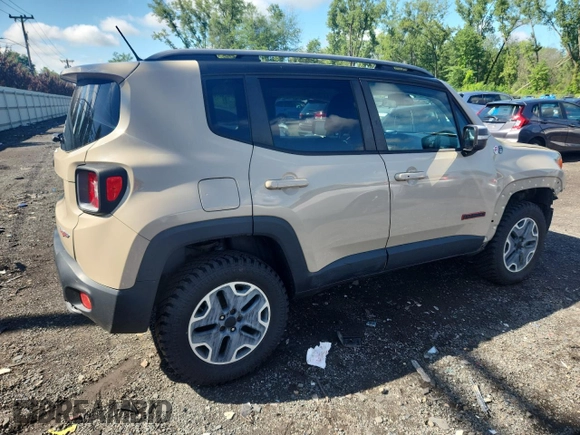 2015 Jeep Renegade Trailhawk with VIN ZACCJBCT0FPB59921, listed as a Copart auction lot 64270935 with 84,906 mi miles and Salvage title. Bid and sale history available at DreamBid. Image 3.
