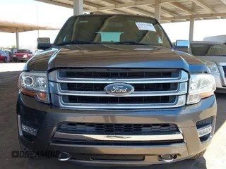 2017 Ford Expedition Platinum z VIN 1FMJU1MT5HEA25988, wystawiony jako IAAI lot #42577390 z przebiegiem 185 037 mil mil oraz . Historia ofert i sprzedaży dostępna na DreamBid. Obrazek 6.