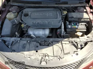 2015 Chrysler 200 Limited z VIN 1C3CCCAB1FN672445, wystawiony jako Copart lot #56657675 z przebiegiem 188 466 mil mil oraz Szkoda całkowita • Salvage title. Historia ofert i sprzedaży dostępna na DreamBid. Obrazek 11.