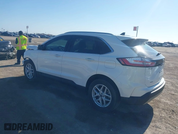2022 Ford Edge SEL z VIN 2FMPK4J90NBA02961, wystawiony jako IAAI lot #41446422 z przebiegiem 29 313 mil mil oraz . Historia ofert i sprzedaży dostępna na DreamBid. Obrazek 3.