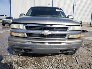 2001 Chevrolet Suburban LS with VIN 3GNFK16T11G105761, listed as a Copart auction lot 80726024 with 312,601 mi miles and Clean Title. Bid and sale history available at carsss.com. Image 5.