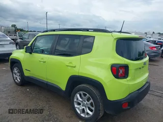 2018 Jeep Renegade Latitude with VIN ZACCJABBXJPJ60183, listed as a IAAI auction lot 41948498 with 72,893 mi miles. Bid and sale history available at carsss.com. Image 3.