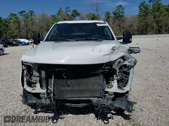 2017 Ford F-350 с VIN 1FTRF3C67HEE07061, выставлен на аукционе Copart как лот 46672235 с пробегом 122 716 миль миль и Списание • Salvage title. История ставок и продаж доступна на DreamBid. Изображение 14.