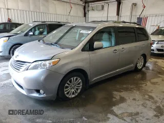 2015 Toyota Sienna XLE с VIN 5TDYK3DC6FS685520, выставлен на аукционе Copart как лот 59709965 с пробегом 129 972 миль миль и Чистый • Clean title. История ставок и продаж доступна на DreamBid. Изображение 1.