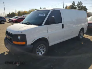 2009 Chevrolet Express Cargo Van with VIN 1GCFG15X491121672, listed as a Copart auction lot 73699874 with 327,566 mi miles and Salvage Title. Bid and sale history available at carsss.com. Image 1.