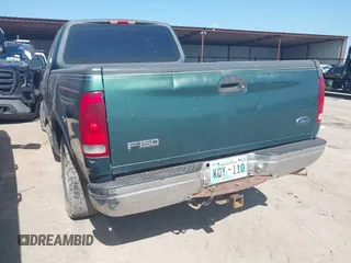 1999 Ford F-150 XL z VIN 2FTRX18L9XCA01139, wystawiony jako IAAI lot #42550053 z przebiegiem 263 950 mil mil oraz . Historia ofert i sprzedaży dostępna na DreamBid. Obrazek 3.
