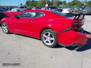 2020 Chevrolet Camaro 1LT with VIN 1G1FB1RS6L0109154, listed as a IAAI auction lot 41733049 with 1 mi miles. Bid and sale history available at carsss.com. Image 3.