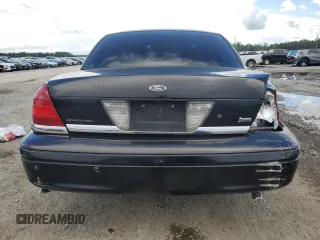 2011 Ford Police Interceptor z VIN 2FABP7BV0BX112023, wystawiony jako Copart lot #56831105 z przebiegiem 182 338 mil mil oraz Szkoda całkowita • Salvage title. Historia ofert i sprzedaży dostępna na DreamBid. Obrazek 6.