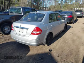2008 Nissan Versa 1.8 S with VIN 3N1BC11EX8L404036, listed as a IAAI auction lot 41748990 with 170,394 mi miles. Bid and sale history available at carsss.com. Image 4.