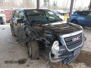 2017 GMC Terrain SLE with VIN 2GKFLSEK5H6348990, listed as a IAAI auction lot 41679135 with 83,719 mi miles. Bid and sale history available at carsss.com. Image 1.