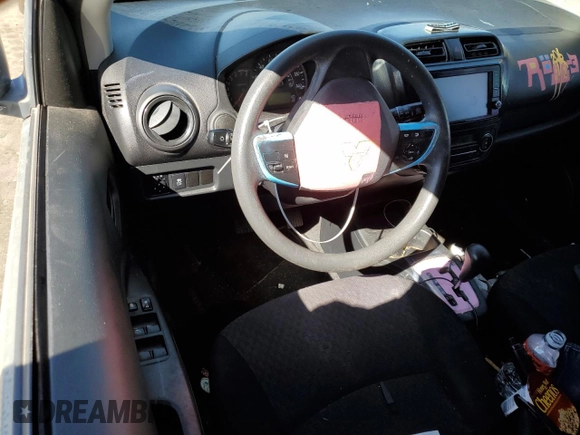 2020 Mitsubishi Mirage ES z VIN ML32A3HJ4LH010981, wystawiony jako Copart lot #45940635 z przebiegiem Nie podano mil oraz Nie do naprawy • Non repairable. Historia ofert i sprzedaży dostępna na DreamBid. Obrazek 8.