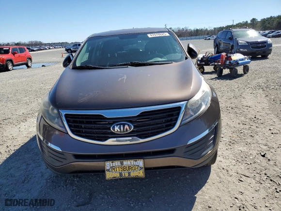 2013 Kia Sportage LX with VIN KNDPB3A20D7537135, listed as a Copart auction lot 47018625 with 154,402 mi miles and Salvage Title. Bid and sale history available at carsss.com. Image 5.