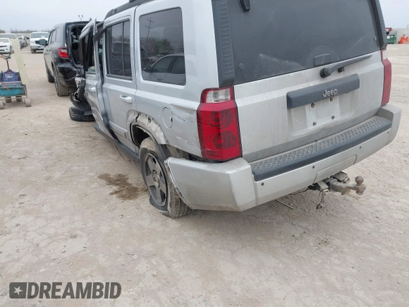 2010 Jeep Commander Sport with VIN 1J4RH4GK8AC157378, listed as a IAAI auction lot 41609526 with 173,614 mi miles and . Bid and sale history available at DreamBid. Image 14.