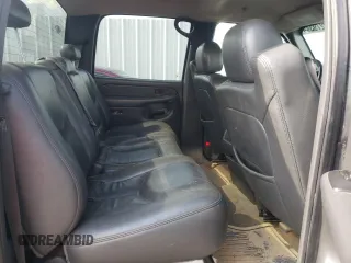 2004 Chevrolet Silverado 3500 DRW with VIN 1GCJK33134F105638, listed as a Copart auction lot 59279344 with 169,406 mi miles and Salvage Title. Bid and sale history available at carsss.com. Image 10.