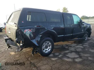 2013 Ford F-250 XL with VIN 1FT7X2BT5DEB44617, listed as a Copart auction lot 72566734 with 117,798 mi miles and Clean Title. Bid and sale history available at DreamBid. Image 3.