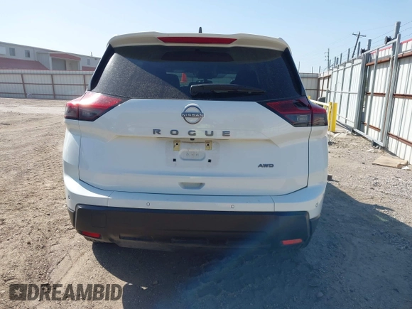 2024 Nissan Rogue S with VIN 5N1BT3AB3RC698306, listed as a IAAI auction lot 41857898 with 30,381 mi miles. Bid and sale history available at carsss.com. Image 16.