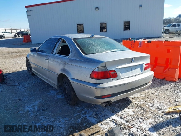 2004 BMW 3 Series 325Ci with VIN WBABD33414JY97372, listed as a IAAI auction lot 41267788 with 272,663 mi miles and . Bid and sale history available at carsss.com. Image 3.