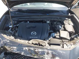 2021 Mazda CX-30 S with VIN 3MVDMAAL7MM268341, listed as a IAAI auction lot 42051154 with 19,539 mi miles and . Bid and sale history available at carsss.com. Image 10.