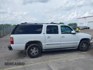 2002 Chevrolet Suburban LS with VIN 3GNEC16Z92G208330, listed as a IAAI auction lot 41907799 with 469,040 mi miles and . Bid and sale history available at DreamBid. Image 6.