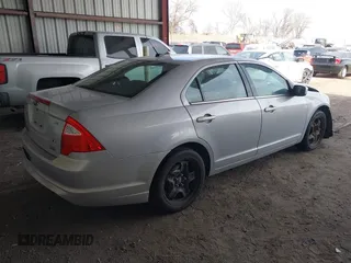 2010 Ford Fusion SE with VIN 3FAHP0HG3AR285574, listed as a IAAI auction lot 41830719 with 155,184 mi miles. Bid and sale history available at carsss.com. Image 4.
