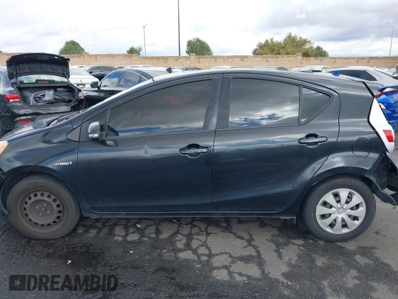 2014 Toyota Prius One with VIN JTDKDTB39E1071253, listed as a IAAI auction lot 41734442 with 233,895 mi miles and . Bid and sale history available at DreamBid. Image 15.