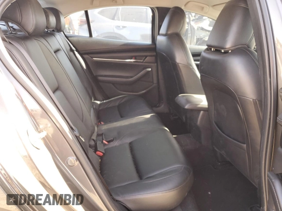 2019 Mazda 3 w/Select with VIN JM1BPACL8K1111585, listed as a Copart auction lot 83870024 with 83,384 mi miles and Salvage Title. Bid and sale history available at carsss.com. Image 10.
