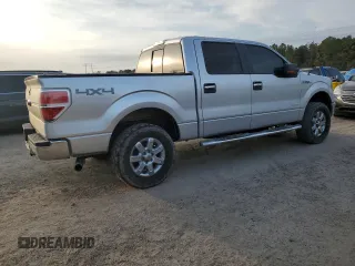 2014 Ford F-150 XL with VIN 1FTFW1ET8EFB81581, listed as a Copart auction lot 44806305 with 212,423 mi miles and Salvage Title. Bid and sale history available at carsss.com. Image 3.