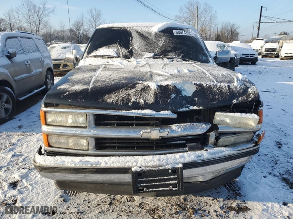 1994 Chevrolet C/K 1500 with VIN 1GCEK14Z8RZ216931, listed as a Copart auction lot 88974155 with 537,632 mi miles and Salvage Title. Bid and sale history available at carsss.com. Image 5.