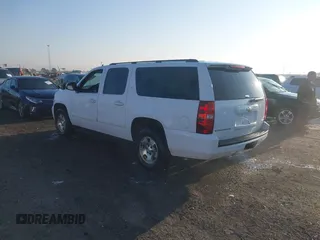 2007 Chevrolet Suburban LTZ with VIN 3GNFC16087G271075, listed as a IAAI auction lot 42010391 with 217,223 mi miles and . Bid and sale history available at DreamBid. Image 3.