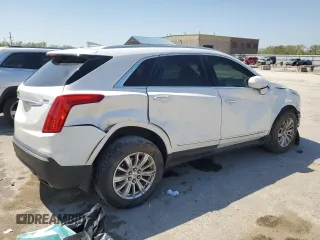 2017 Cadillac XT5 FWD z VIN 1GYKNARS3HZ297366, wystawiony jako Copart lot #53908815 z przebiegiem 95 834 mil mil oraz Szkoda całkowita • Salvage title. Historia ofert i sprzedaży dostępna na DreamBid. Obrazek 3.