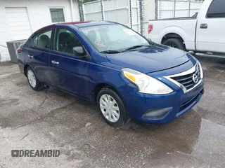2019 Nissan Versa SV z VIN 3N1CN7AP6KL827853, wystawiony jako IAAI lot #42297286 z przebiegiem 78 165 mil mil oraz . Historia ofert i sprzedaży dostępna na DreamBid. Obrazek 1.