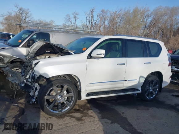2017 Lexus GX with VIN JTJJM7FX2H5173021, listed as a IAAI auction lot 41833731 with 60,601 mi miles. Bid and sale history available at carsss.com. Image 15.