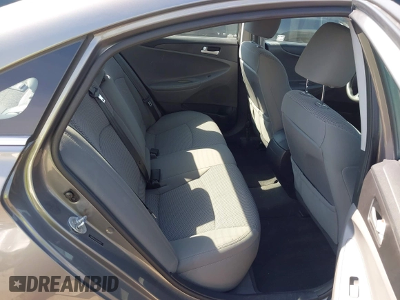 2013 Hyundai Sonata GLS with VIN 5NPEB4AC3DH595421, listed as a IAAI auction lot 42072919 with Not Provided miles and . Bid and sale history available at DreamBid. Image 8.