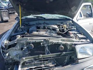 2000 Toyota 4Runner SR5 с VIN JT3HN86R2Y0320297, выставлен на аукционе IAAI как лот 42379460 с пробегом 243 377 миль миль и . История ставок и продаж доступна на DreamBid. Изображение 10.