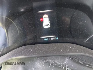 2022 Toyota Sienna XLE z VIN 5TDYRKEC8NS123217, wystawiony jako IAAI lot #42224483 z przebiegiem 73 802 mil mil oraz . Historia ofert i sprzedaży dostępna na DreamBid. Obrazek 15.