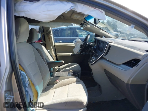 2015 Toyota Sienna LE AAS with VIN 5TDKK3DC4FS581257, listed as a IAAI auction lot 41814786 with 468,177 mi miles and . Bid and sale history available at DreamBid. Image 5.