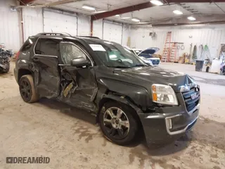 2017 GMC Terrain SLE with VIN 2GKALNEK4H6147013, listed as a IAAI auction lot 41690864 with 137,795 mi miles. Bid and sale history available at carsss.com. Image 1.